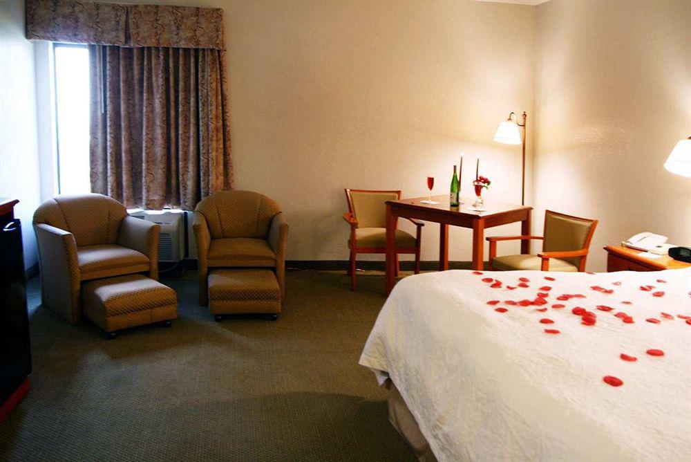 Mainstay Suites Bourbonnais - Kankakee Quarto foto